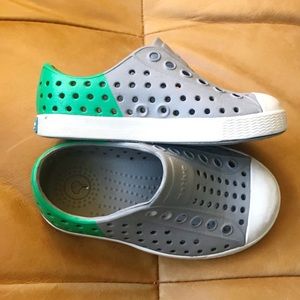 Native water shoes 💦💦